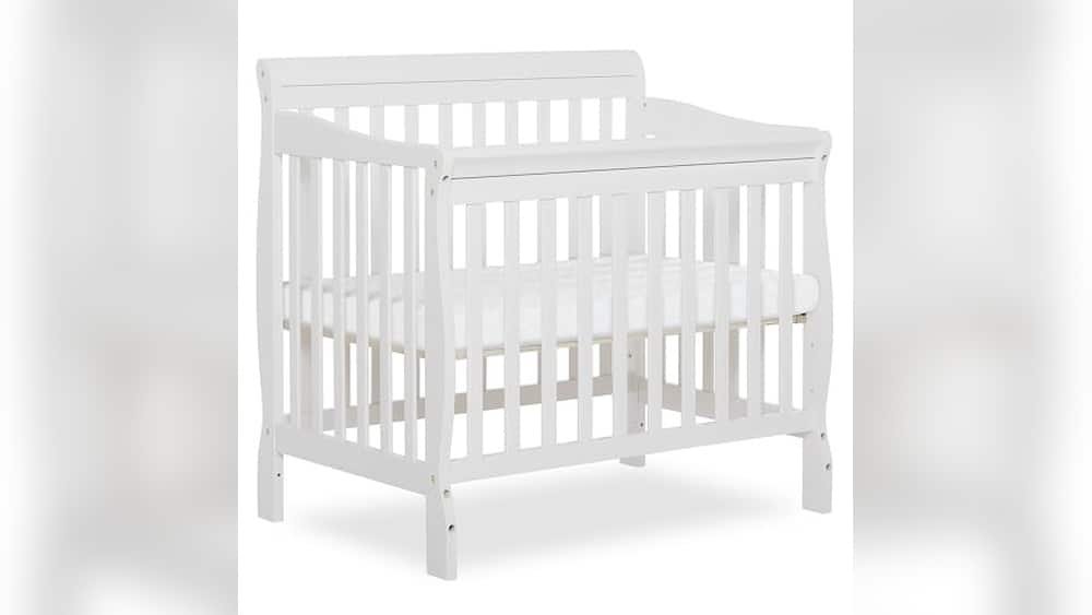Mini Crib for Small Spaces