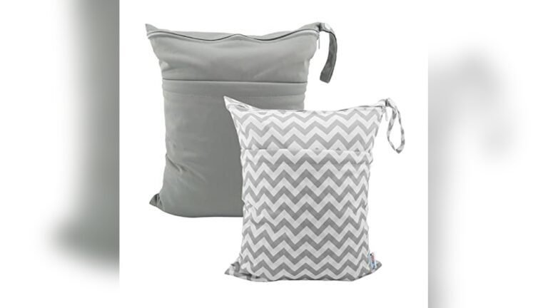 Wet Dry Bag for Daycare Cloth: Waterproof Organizer for Baby Essentials