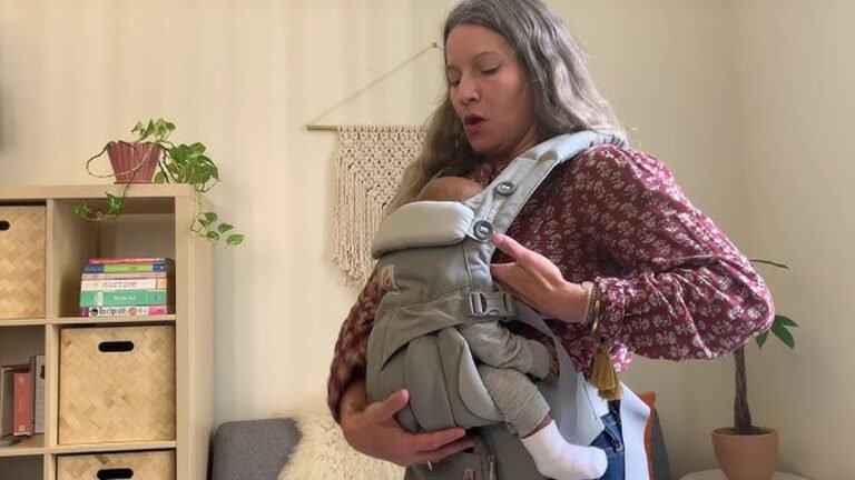 How to Nurse in a Baby Carrier: Easy Tips for Comfort & Bonding