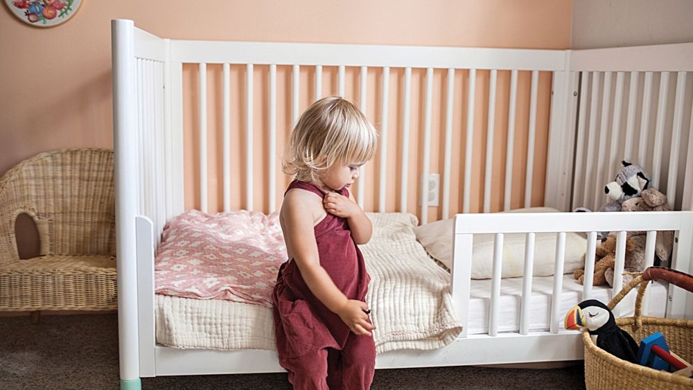 Why Can'T You Put a Pillow in a Crib?