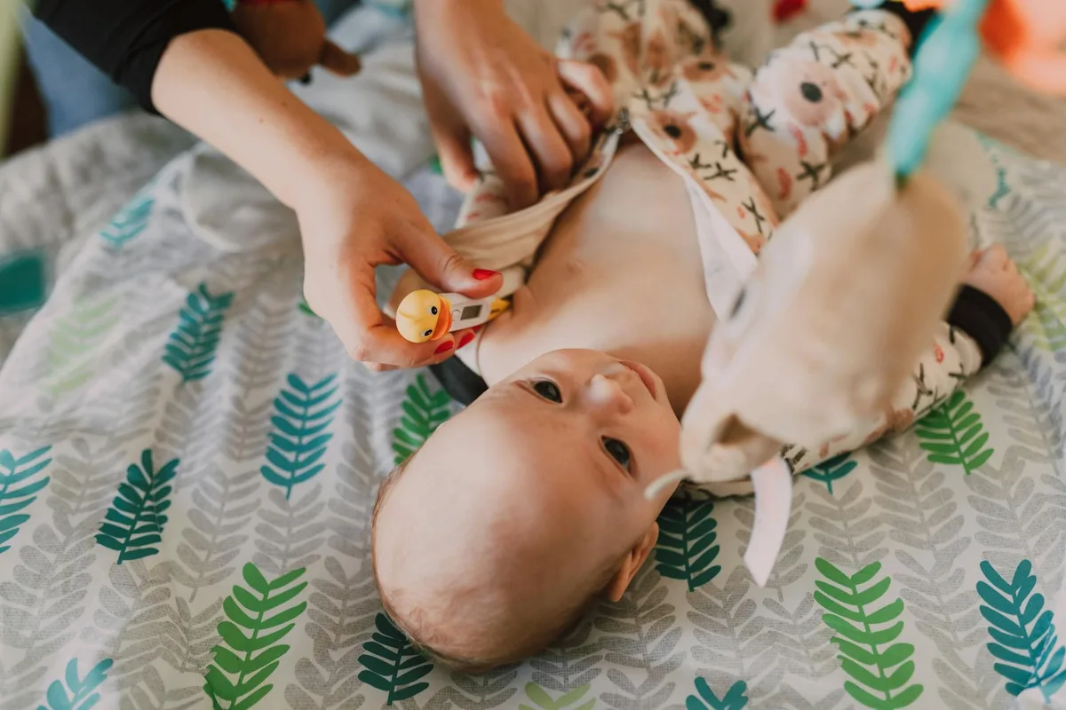 Secondhand baby gear safety inspection