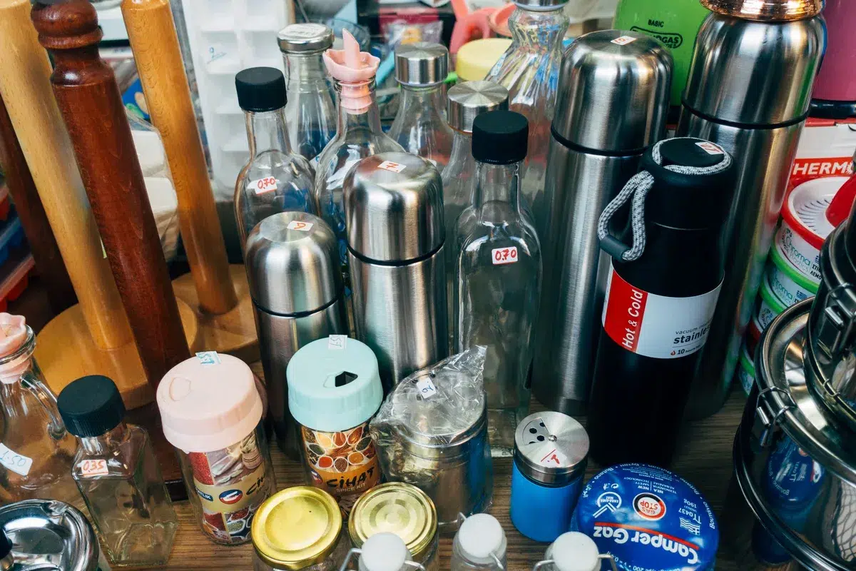 glass vs plastic bottles