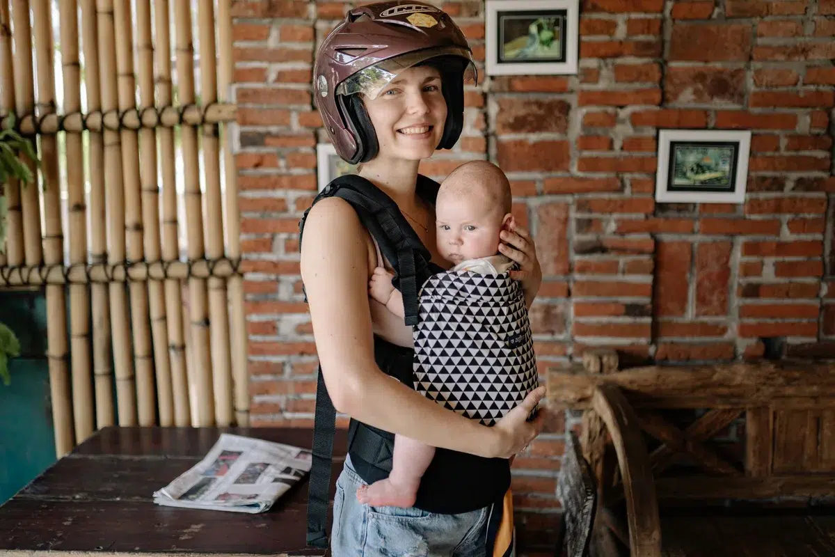 baby carrier airport security