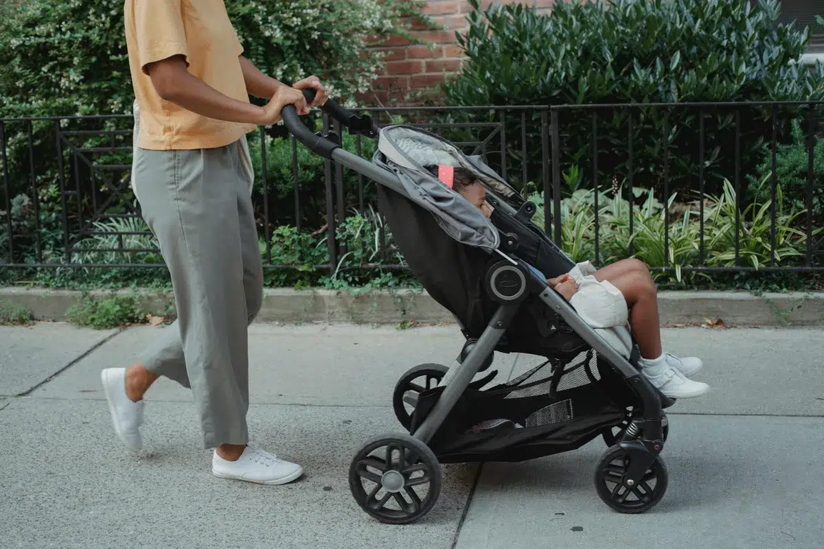 Stroller recline range comparison