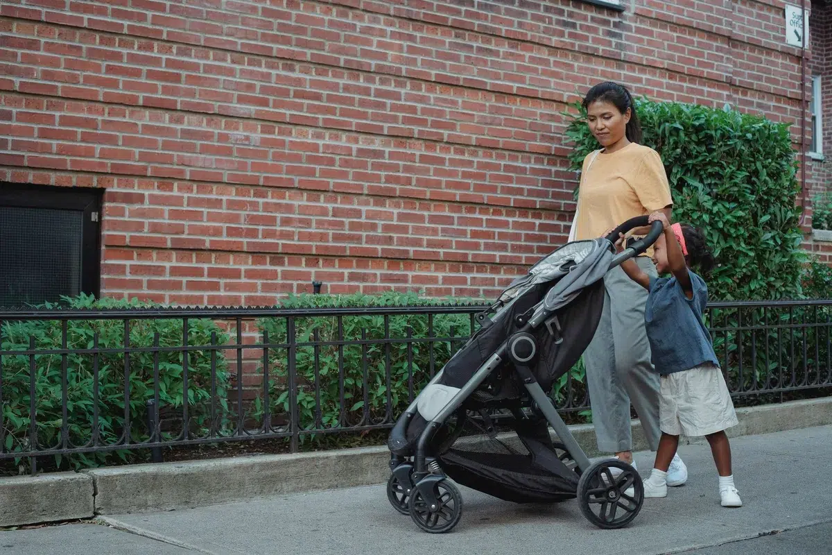 umbrella stroller vs full-size stroller